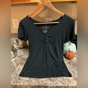 American Eagle Soft&Sexy t-shirt, cute buttoned tee